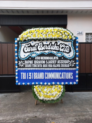 Papan Bunga Duka di Teritip